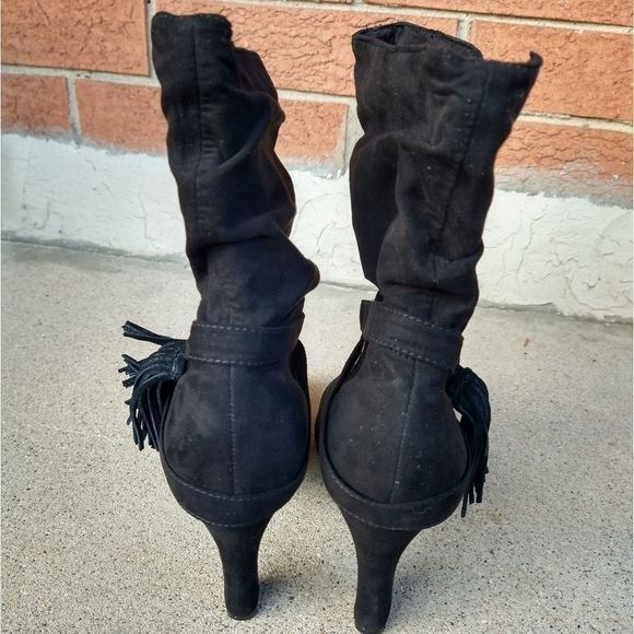 Express Women's Faux Suede Fringe Heel Booties Size 9 - Picture 11 of 12